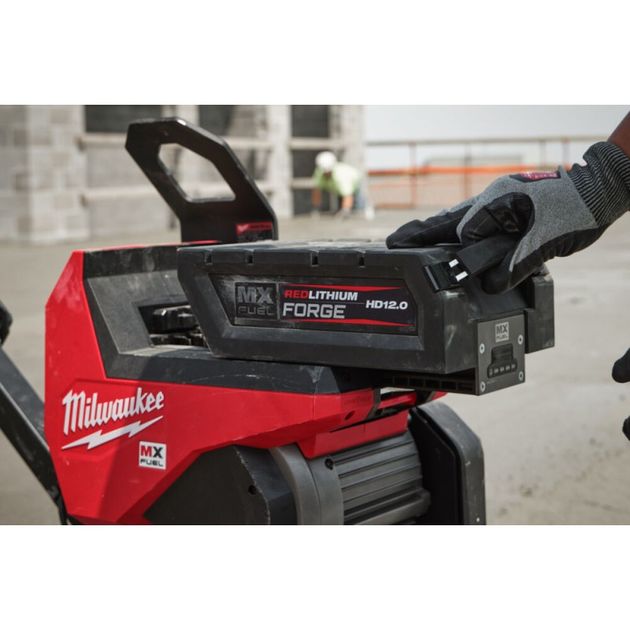 Затиральная машина аккумуляторная MXF WBT60-0 MILWAUKEE, фото , изображение 5 | SNABZHENIE.com.ua Затиральная машина аккумуляторная MXF WBT60-0 MILWAUKEE, фото , изображение 5 | SNABZHENIE.com.ua