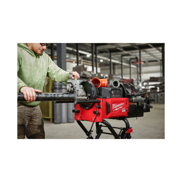 Трубонарезной станок MX FUEL™ 2″ с ONE-KEY™ MILWAUKEE, фото , изображение 3 | SNABZHENIE.com.ua Трубонарезной станок MX FUEL™ 2″ с ONE-KEY™ MILWAUKEE, фото , изображение 3 | SNABZHENIE.com.ua