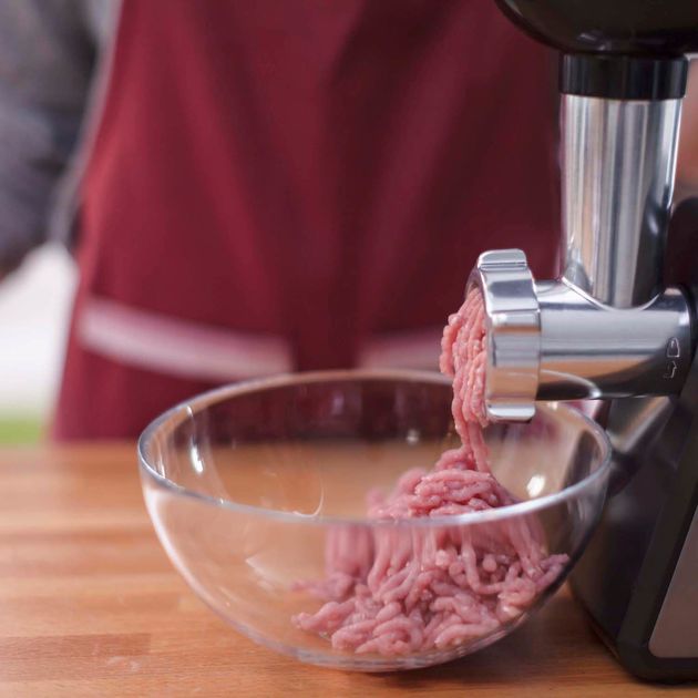 Мясорубка BLACK+DECKER BXMMA1000E, фото , изображение 5 | SNABZHENIE.com.ua Мясорубка BLACK+DECKER BXMMA1000E, фото , изображение 5 | SNABZHENIE.com.ua