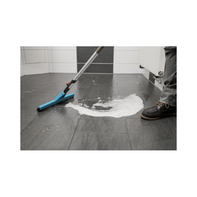 Щетка-скребок Gardena Combisystem для воды, 43 см, фото , изображение 6 | SNABZHENIE.com.ua Щетка-скребок Gardena Combisystem для воды, 43 см, фото , изображение 6 | SNABZHENIE.com.ua