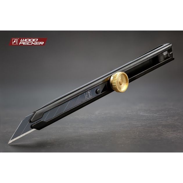Нож строительный 9мм с фиксатором 30° Woodpecker FD-712, фото  | SNABZHENIE.com.ua