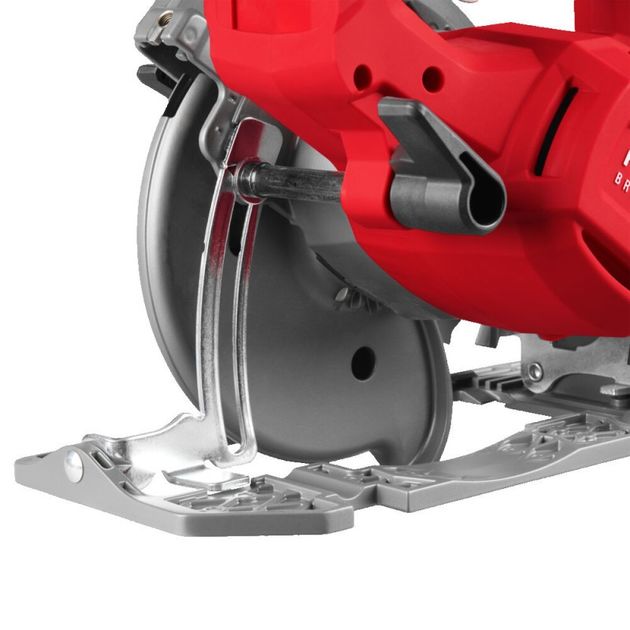 Дисковая аккумуляторная пила MILWAUKEE M18 FCS552-302X, Ø165мм, 2ак., фото , изображение 2 | SNABZHENIE.com.ua Дисковая аккумуляторная пила MILWAUKEE M18 FCS552-302X, Ø165мм, 2ак., фото , изображение 2 | SNABZHENIE.com.ua