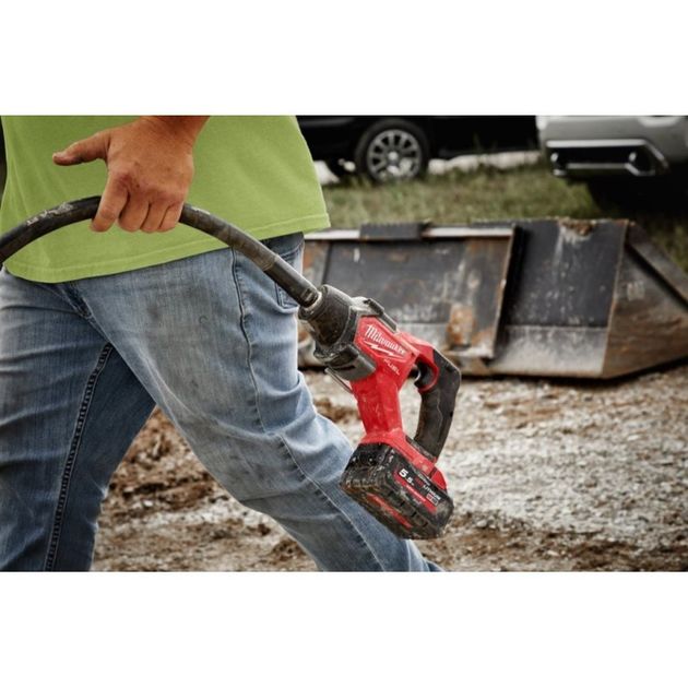Вибратор погружной аккумуляторный MILWAUKEE M18 FUEL FCVN12-0, фото , изображение 5 | SNABZHENIE.com.ua Вибратор погружной аккумуляторный MILWAUKEE M18 FUEL FCVN12-0, фото , изображение 5 | SNABZHENIE.com.ua
