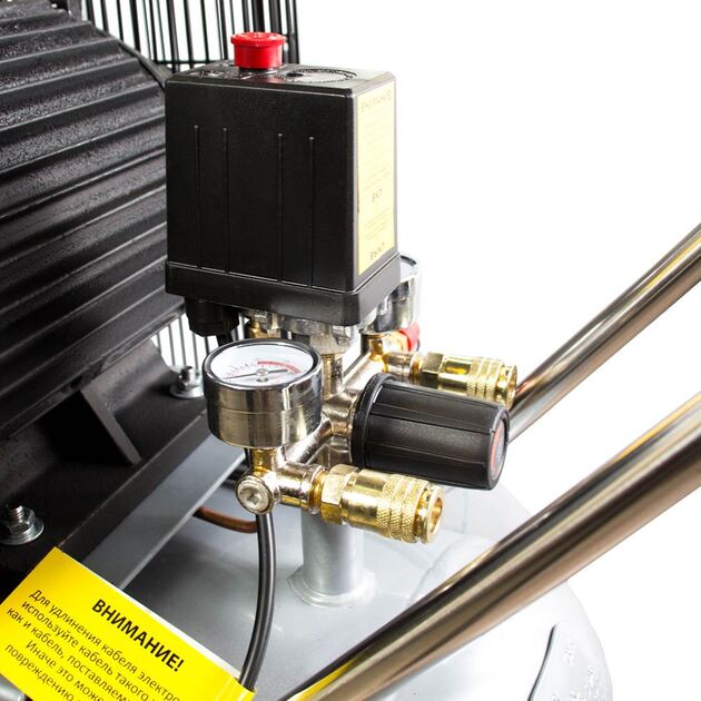 Компрессор ременной двухцилиндровый 380В 4кВт 678л/мин 10бар 100л SIGMA, фото , изображение 3 | SNABZHENIE.com.ua