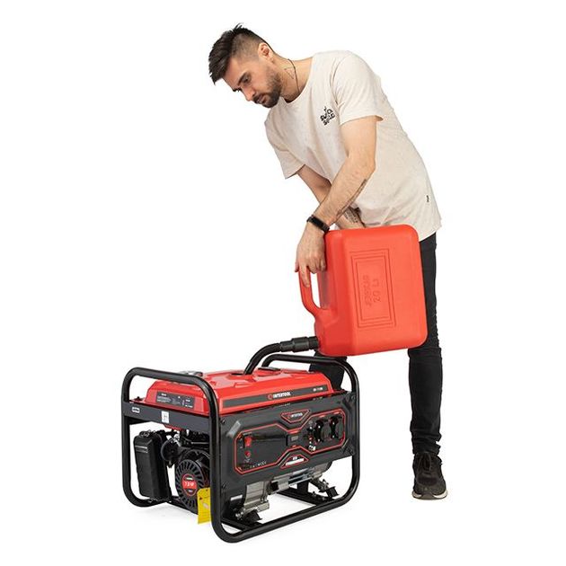 Генератор бензиновий 2.8/3 кВт, 220 В, 15 л, ручний старт, мідна обмотка, STORM INTERTOOL DT-1130, фото , зображення 8 | SNABZHENIE.com.ua Генератор бензиновий 2.8/3 кВт, 220 В, 15 л, ручний старт, мідна обмотка, STORM INTERTOOL DT-1130, фото , зображення 8 | SNABZHENIE.com.ua