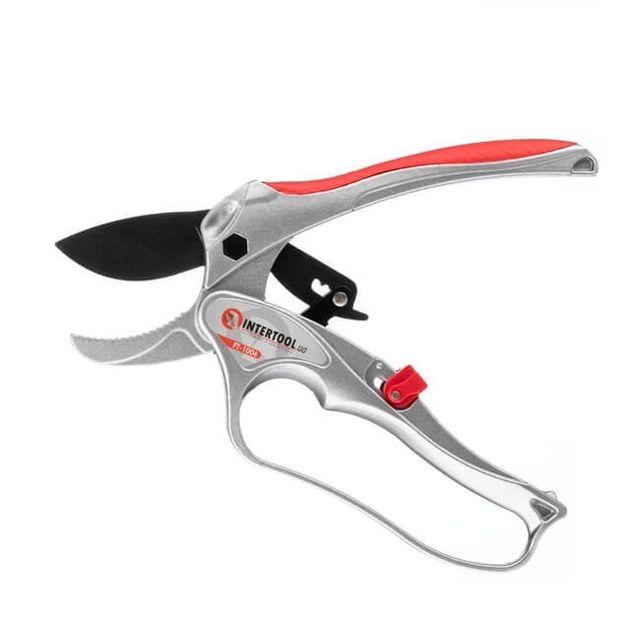 Секатор INTERTOOL FT-1006 с храповым механизмом 180 мм, фото , изображение 3 | SNABZHENIE.com.ua