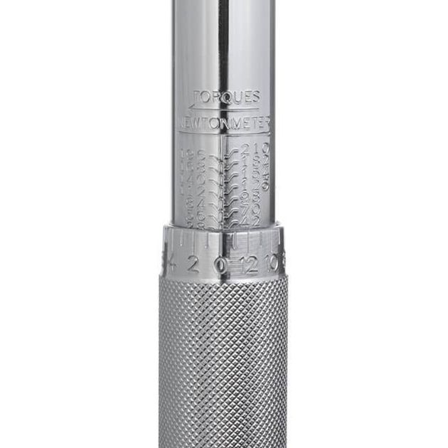 Динамометрический ключ 1/2", 28-210 Нм, переходник 1/2''*3/8", удлинитель 125 мм 1/2" INTERTOOL XT-9007, фото , зображення 5 | SNABZHENIE.com.ua Динамометрический ключ 1/2", 28-210 Нм, переходник 1/2''*3/8", удлинитель 125 мм 1/2" INTERTOOL XT-9007, фото , зображення 5 | SNABZHENIE.com.ua