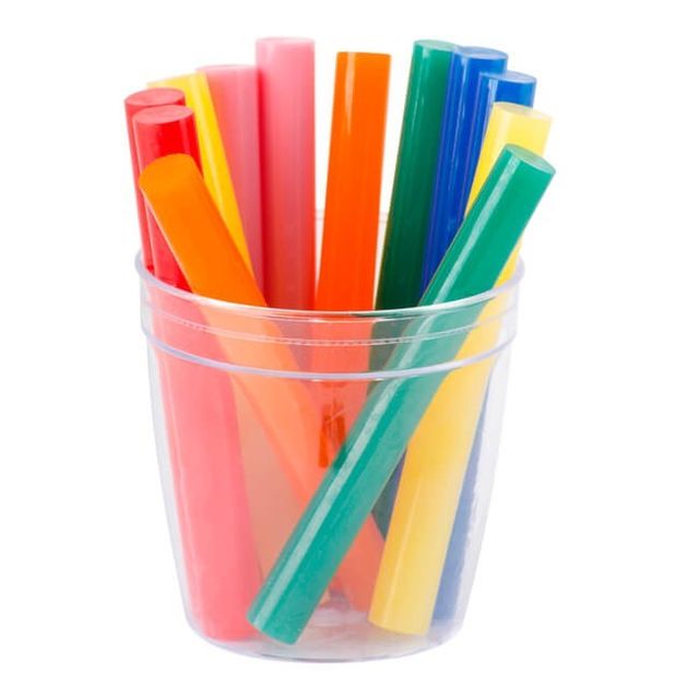 Комплект кольорових клеєвих стержнів 11.2 мм * 100 мм, 12 шт INTERTOOL RT-1027, фото , зображення 3 | SNABZHENIE.com.ua