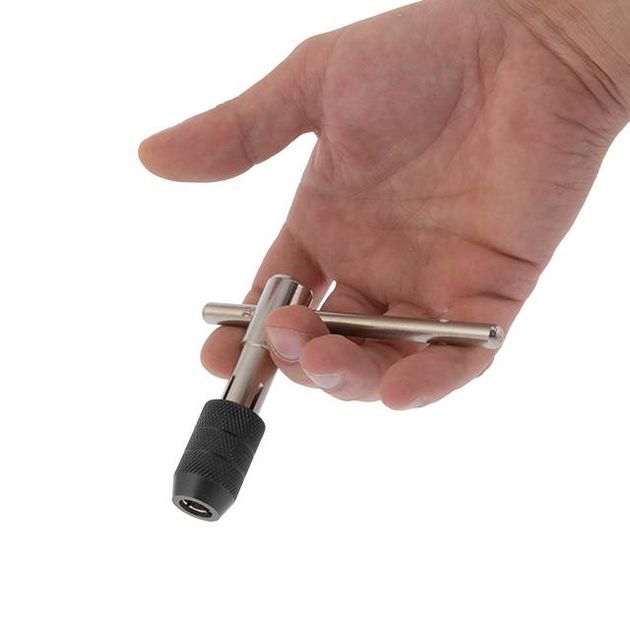 Держатель для метчиков M6-M10 Т-образный INTERTOOL SD-8407, фото , изображение 6 | SNABZHENIE.com.ua Держатель для метчиков M6-M10 Т-образный INTERTOOL SD-8407, фото , изображение 6 | SNABZHENIE.com.ua