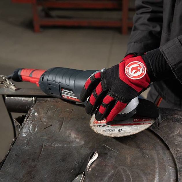 Перчатка Microfiber красная с черными вставками, спандекс, неопрен 10 INTERTOOL SP-0143, фото , изображение 2 | SNABZHENIE.com.ua