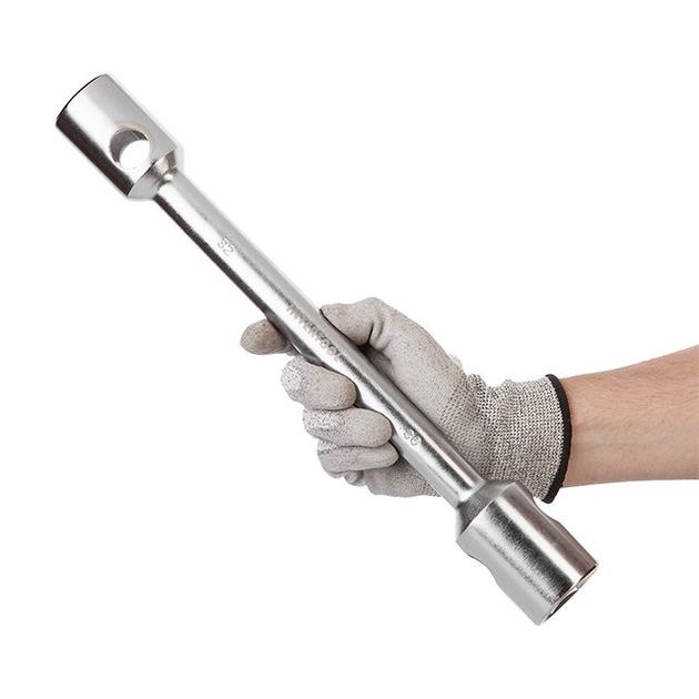 Ключ баллонный I-образный 32х36 мм INTERTOOL XT-4207, фото , изображение 4 | SNABZHENIE.com.ua Ключ баллонный I-образный 32х36 мм INTERTOOL XT-4207, фото , изображение 4 | SNABZHENIE.com.ua