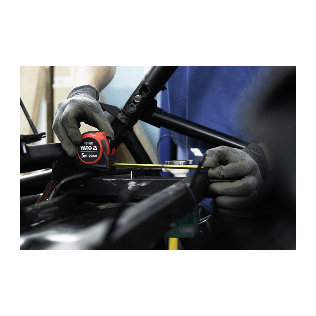 Рулетка YATO 5 м x 25 мм, стальная лента, нейлоновое покрытие, фото , изображение 9 | SNABZHENIE.com.ua