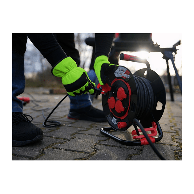 Удлинитель мережевий на котушці 30 м, до 16 А; кабель 3-жильний 1,5 мм YATO (YT-81053), фото , зображення 24 | SNABZHENIE.com.ua Удлинитель мережевий на котушці 30 м, до 16 А; кабель 3-жильний 1,5 мм YATO (YT-81053), фото , зображення 24 | SNABZHENIE.com.ua