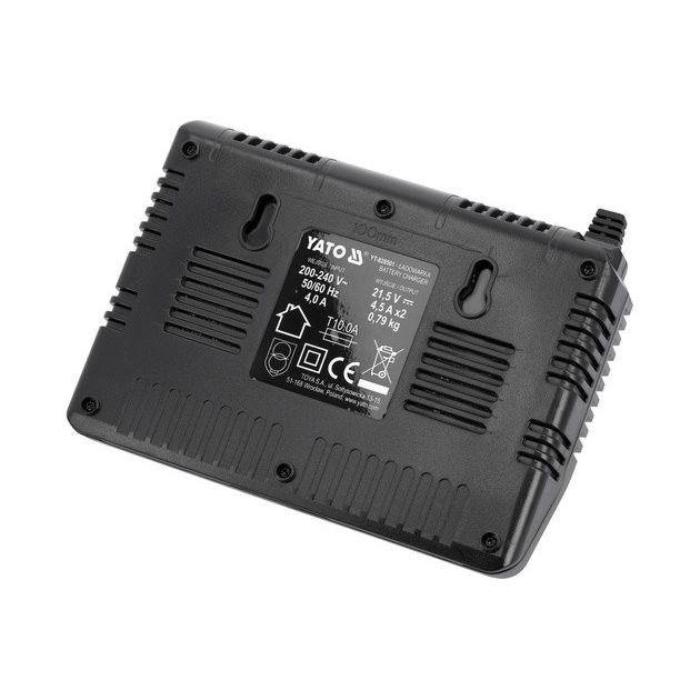 Зарядное устройство YATO с охлаждением для Li-Ion аккумуляторов 18 В, 4,5 А, фото , изображение 4 | SNABZHENIE.com.ua