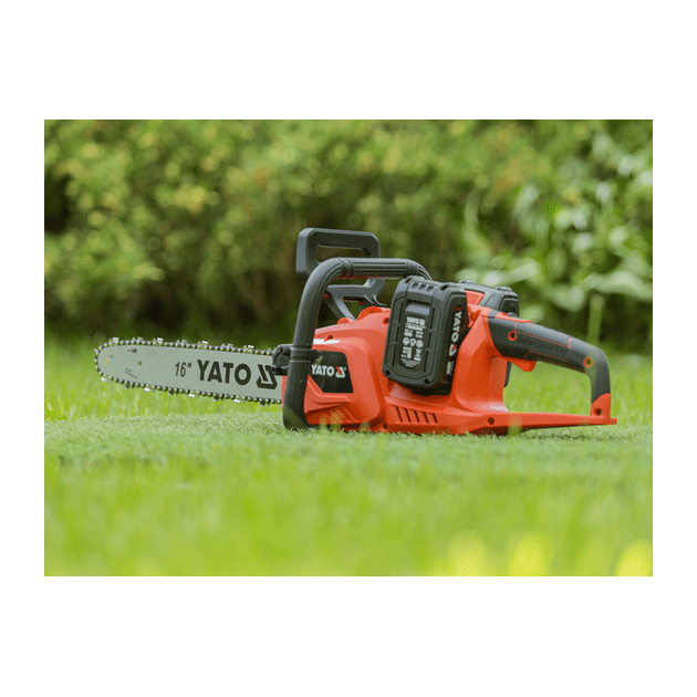 Акумуляторна ланцюгова пила YATO: 36 В (2 x Li-Ion 18 В 4 АГод), шина - 16/40 см, 56 ланок [2], фото , зображення 7 | SNABZHENIE.com.ua