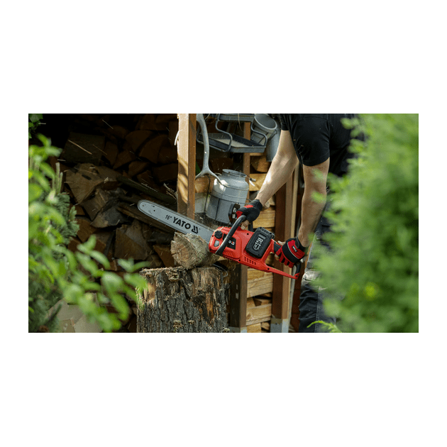 Акумуляторна ланцюгова пила YATO: 36 В (2 x Li-Ion 18 В 4 АГод), шина - 16/40 см, 56 ланок [2], фото , зображення 9 | SNABZHENIE.com.ua