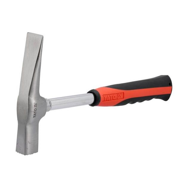 Молоток каменщика 600 г, узький, довжина 315 мм YATO (YT-4563), фото , зображення 3 | SNABZHENIE.com.ua Молоток каменщика 600 г, узький, довжина 315 мм YATO (YT-4563), фото , зображення 3 | SNABZHENIE.com.ua