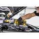 Гайковерт ударний акумуляторний безщітковий DeWALT DCF902D2, фото , зображення 5 | SNABZHENIE.com.ua Гайковерт ударний акумуляторний безщітковий DeWALT DCF902D2, фото , зображення 5 | SNABZHENIE.com.ua