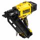 Пістолет для забивання цвяхів акумуляторний безщітковий DeWALT DCN930P2, фото , зображення 5 | SNABZHENIE.com.ua Пістолет для забивання цвяхів акумуляторний безщітковий DeWALT DCN930P2, фото , зображення 5 | SNABZHENIE.com.ua